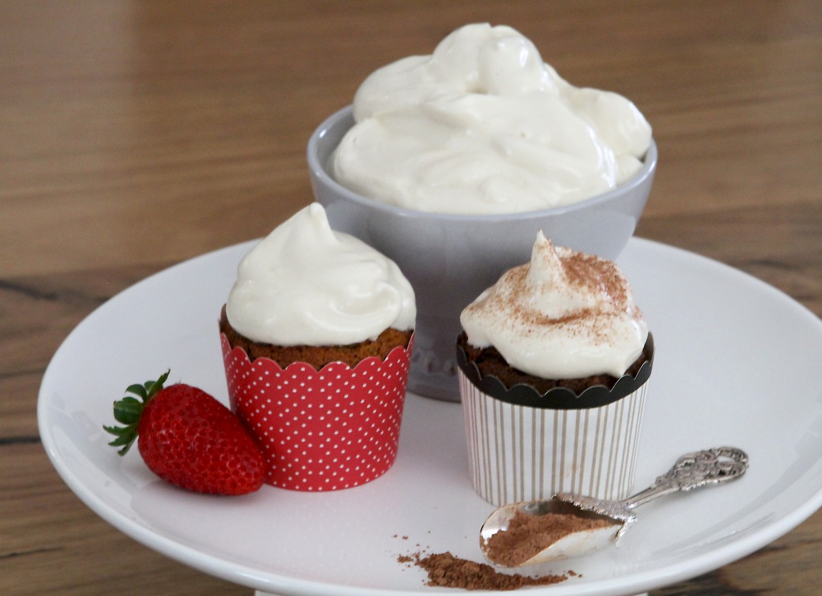 Marshmallow Frosting | Paleo | Gluten-free | The JOYful Table