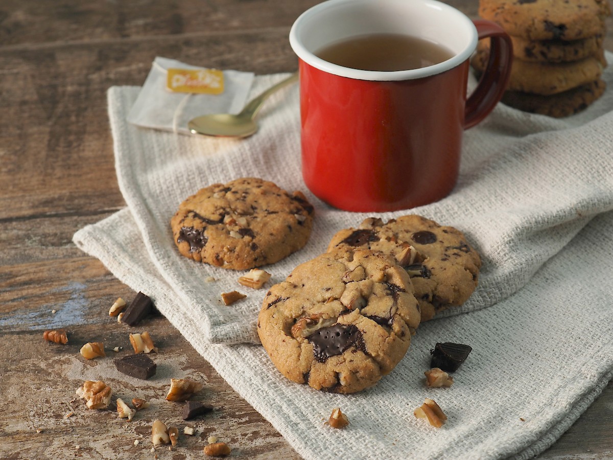 Chocolate Chip & Pecan Cookies | Paleo | Gluten-free | The JOYful Table